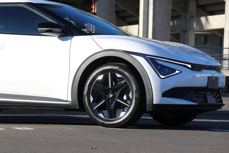 2026 Kia EV6 LIGHT LR RWD 84KWH image 5