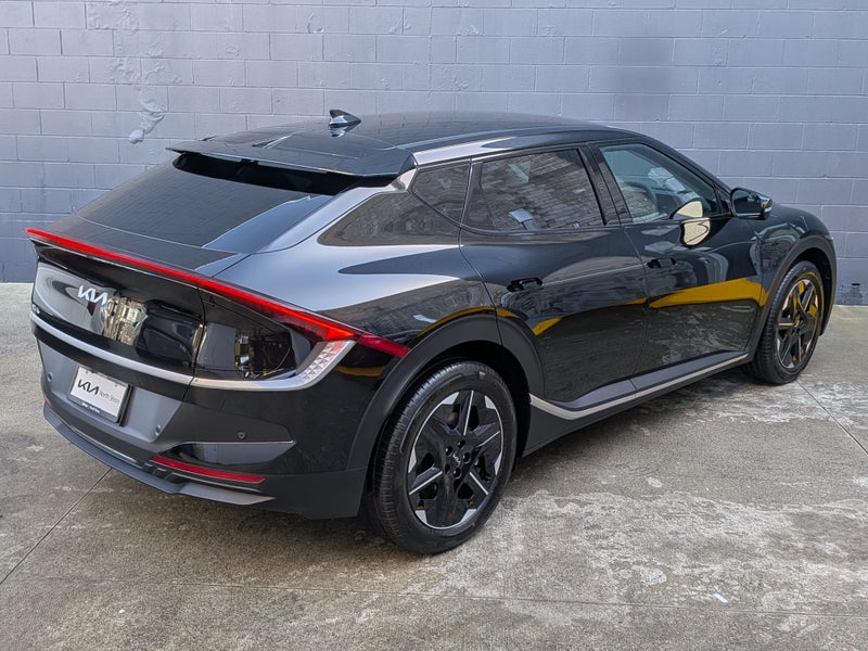 2026 Kia EV6 Light RWD LR image 5