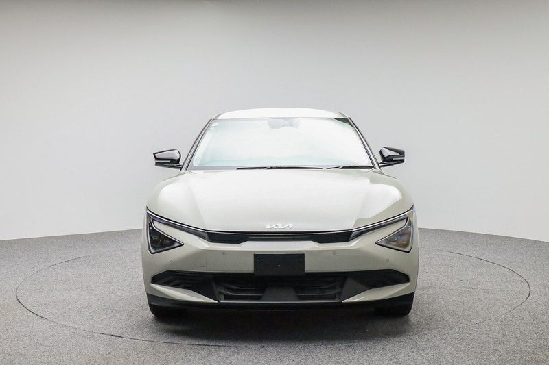 2026 Kia EV6 Light RWD LR image 2