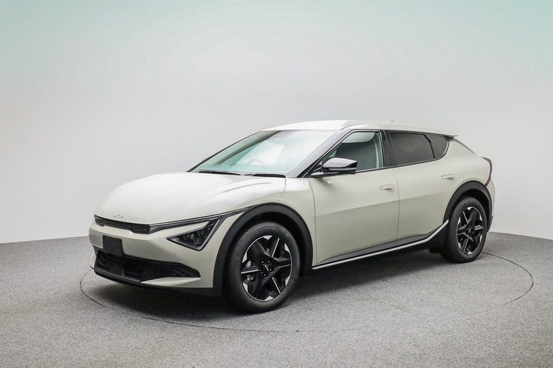 2026 Kia EV6 Light RWD LR image 3