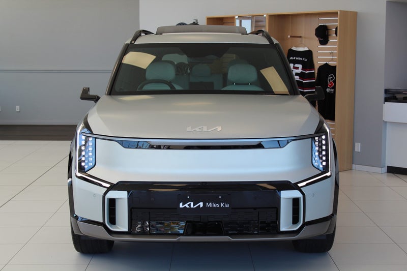 2026 Kia EV9 GT-LINE AWD LONG RANGE image 2