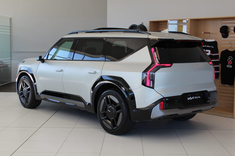 2026 Kia EV9 GT-LINE AWD LONG RANGE image 3