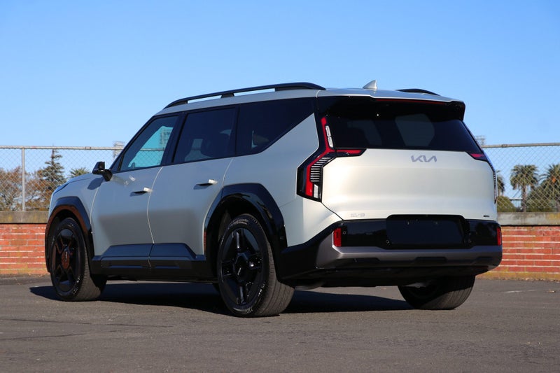 2026 Kia EV9 GT-Line AWD LR image 2