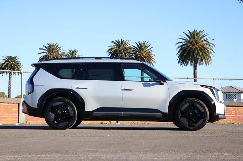 2026 Kia EV9 GT-Line AWD LR image 3