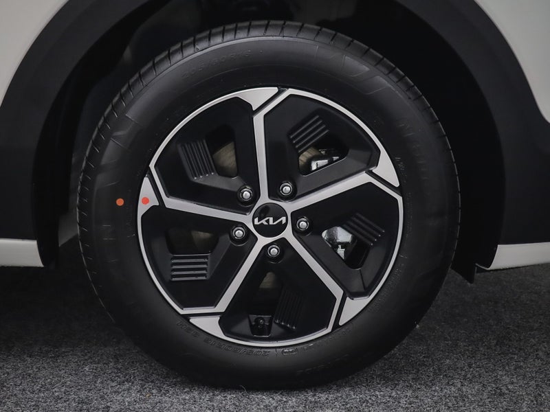 2026 Kia Niro HEV Light 1.6 Petrol DCT image 3