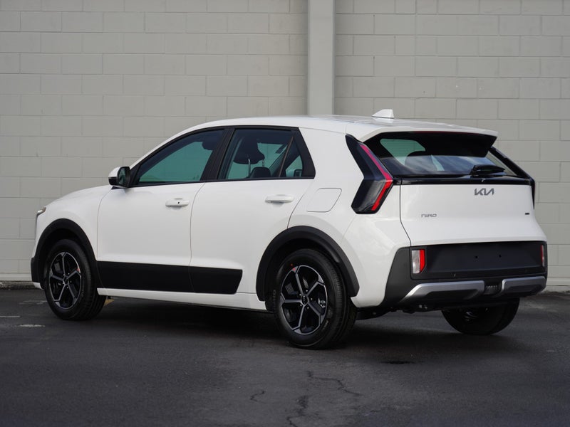 2026 Kia Niro HEV Light 1.6PH DCT 5Dr Wagon image 2