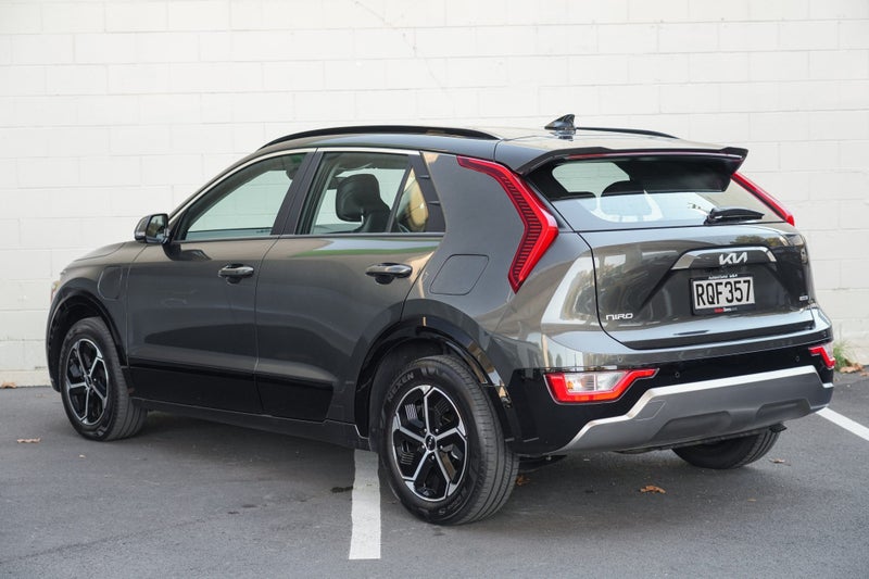 2026 Kia Niro HEV Light 1.6PH DCT 5Dr Wagon image 2