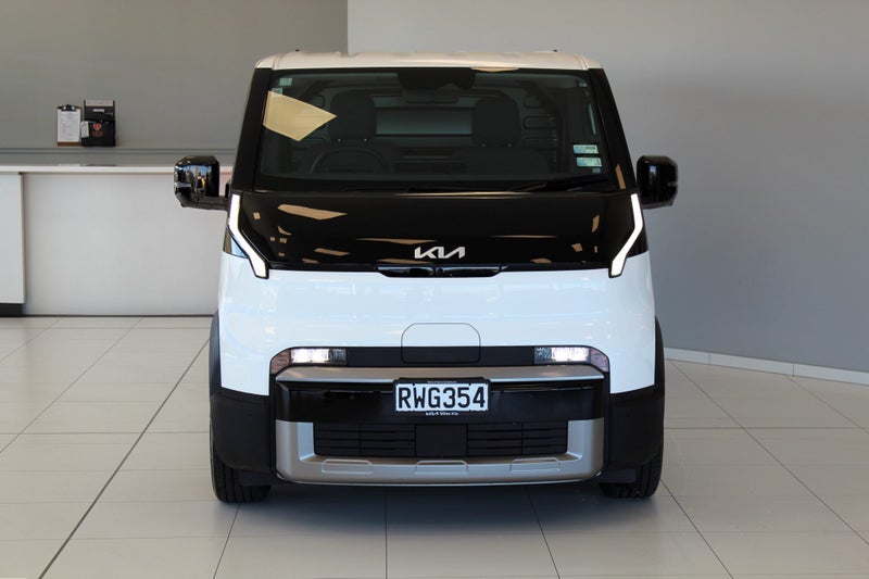 2026 Kia PV5 CARGO 5 DOOR VAN image 2