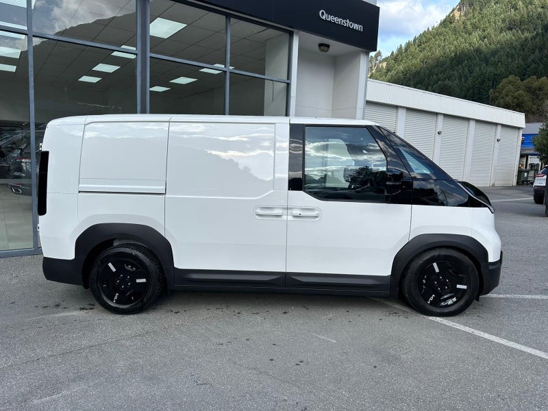 2026 Kia PV5 Cargo 6 Door EV image 3