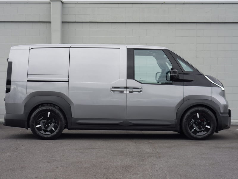 2026 Kia PV5 Cargo 71kWh EV 6Dr Van image 3