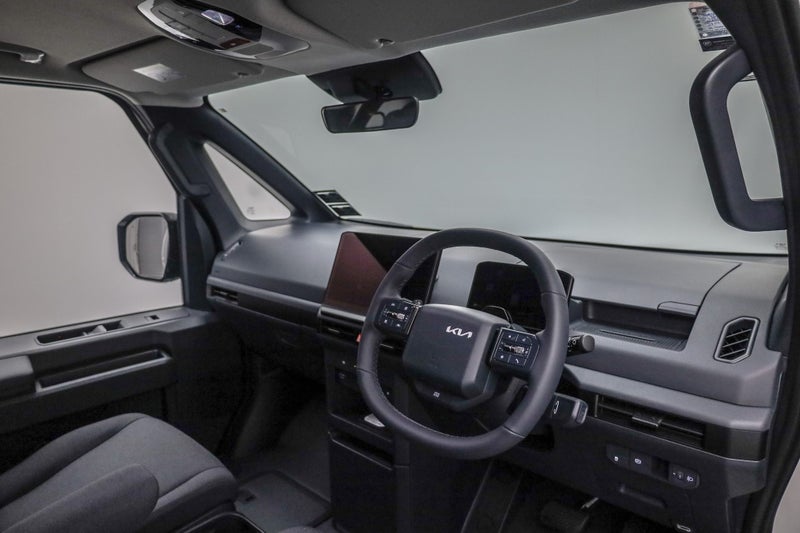 2026 Kia PV5 Cargo STD Roof 6DR 11kW image 2