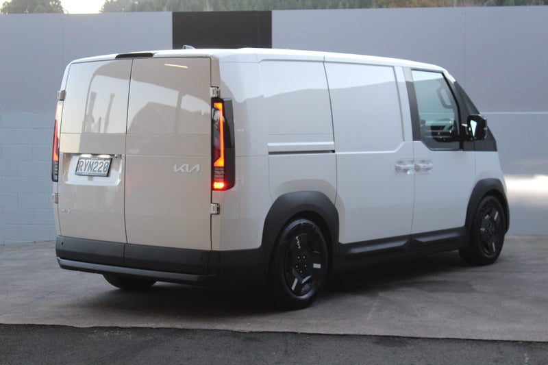 2026 Kia PV5 Cargo Van 6 door image 3