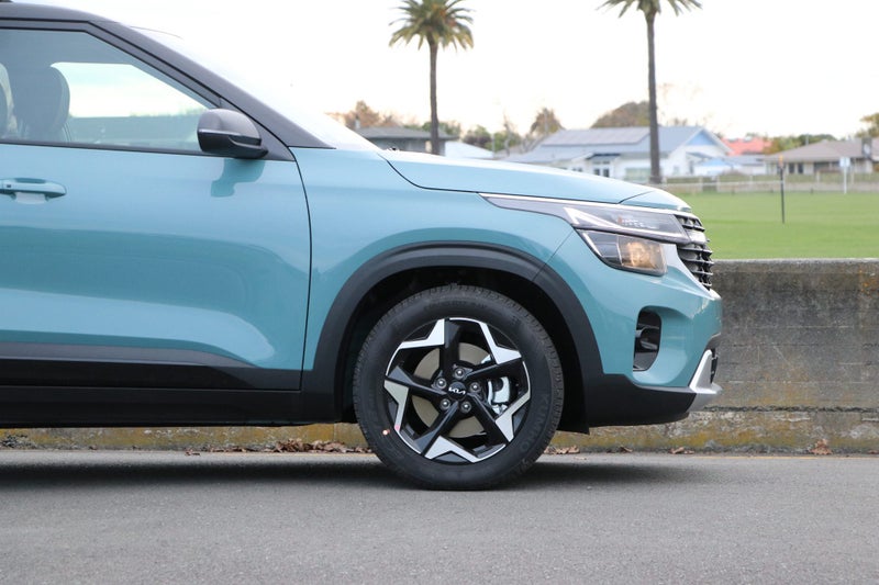 2026 Kia Seltos EX 2.0P image 5