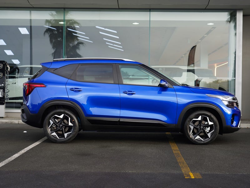 2026 Kia Seltos EX 2.0P image 3