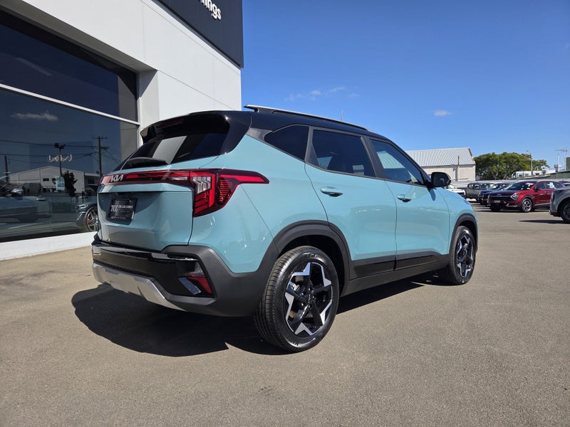 2026 Kia Seltos EX 2.0P image 3