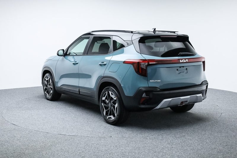 2026 Kia Seltos LTD 2.0 IVT (2 Tone)** image 5