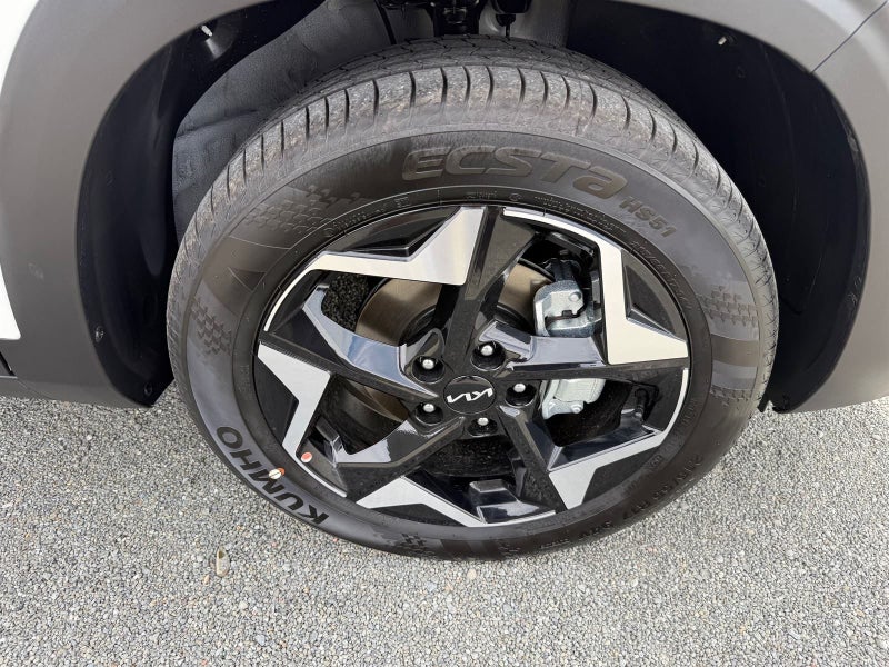 2026 Kia Seltos LX+ 2.0 image 3