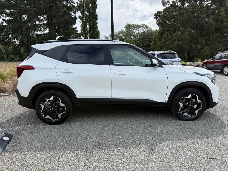 2026 Kia Seltos LX+ 2.0 image 4