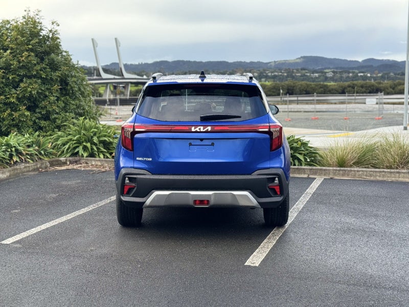 2026 Kia Seltos LX + 2.0 auto image 5