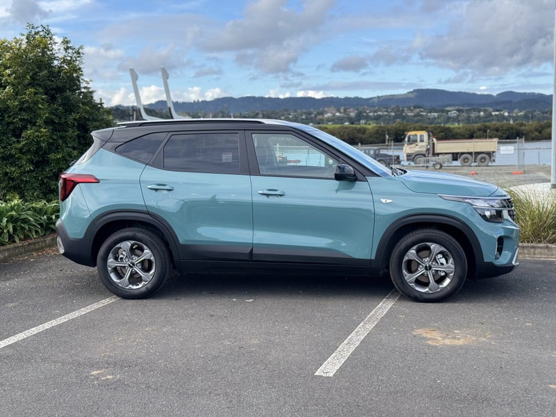 2026 Kia Seltos LX 2.0 auto image 2
