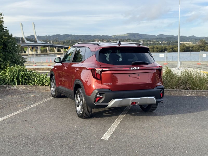 2026 Kia Seltos LX 2.0 auto image 5