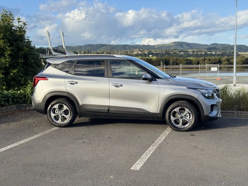 2026 Kia Seltos LX 2.0 auto image 2