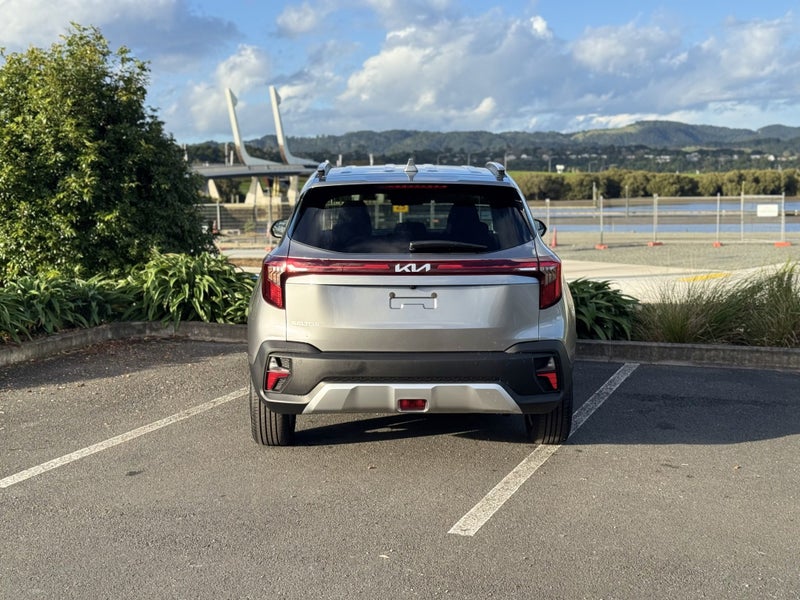 2026 Kia Seltos LX 2.0 auto image 4