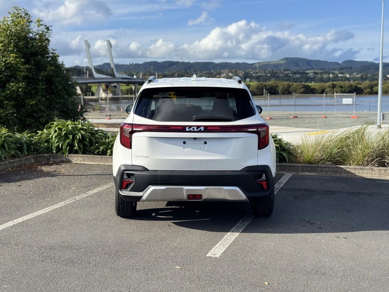 2026 Kia Seltos LX 2.0 auto image 4