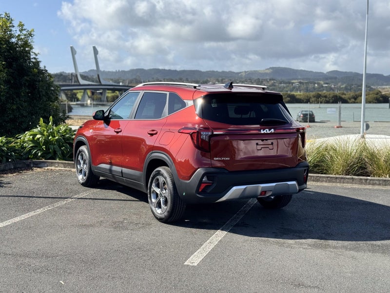 2026 Kia Seltos LX 2.0 auto image 5