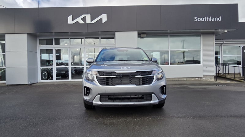 2026 Kia Seltos LX 2.0 Gasoline image 2