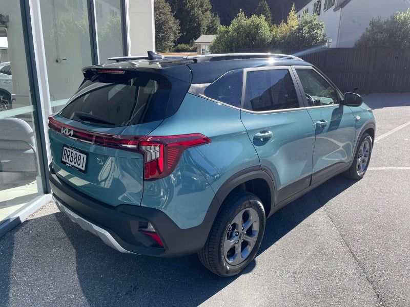 2026 Kia Seltos LX 2.0 IVT image 4