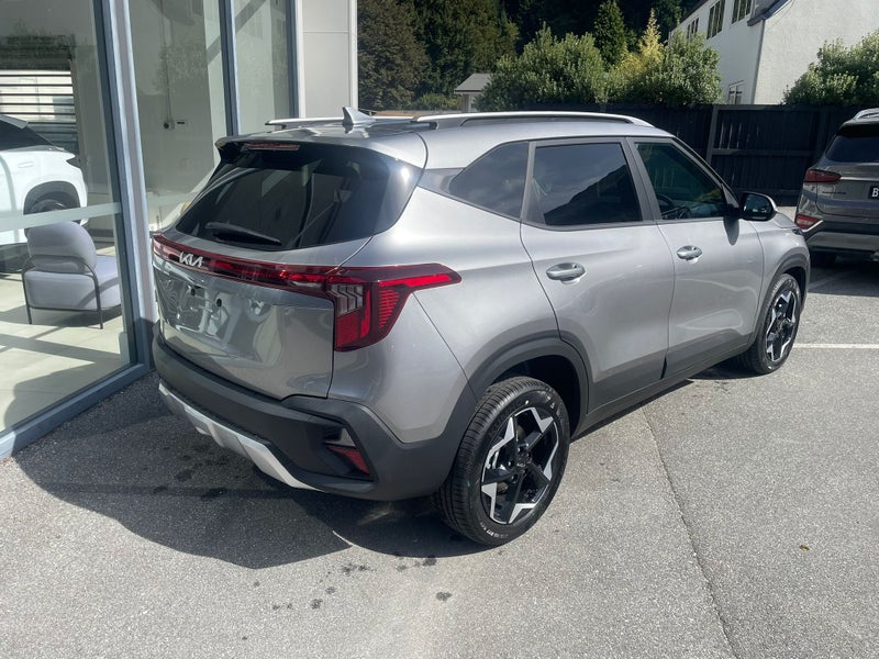 2026 Kia Seltos LX+ 2.0 IVT image 4