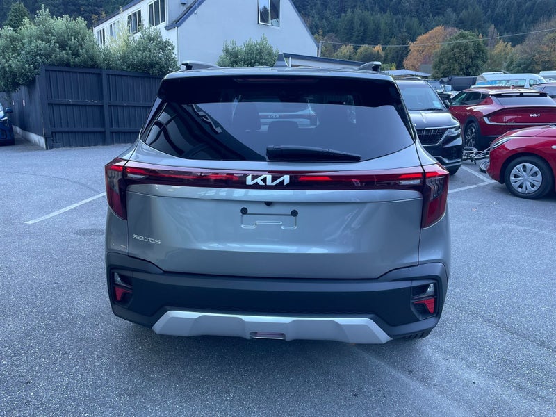 2026 Kia Seltos LX 2.0 IVT image 4