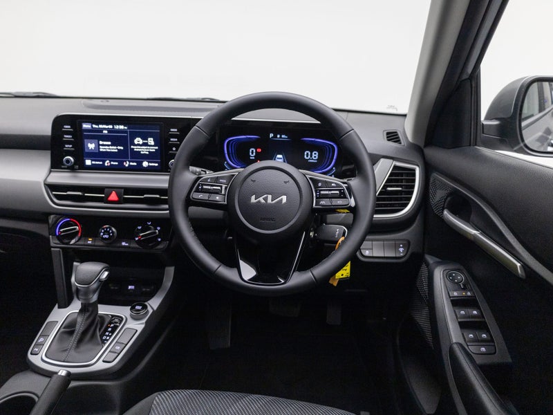 2026 Kia Seltos LX 2.0 Petrol IVT image 2