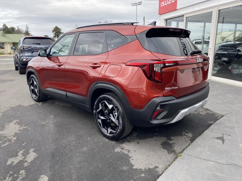 2026 Kia Seltos LX+ 2.0 Petrol IVT image 3