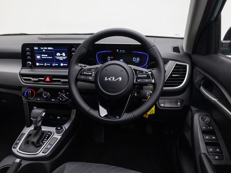 2026 Kia Seltos LX 2.0 Petrol IVT image 2