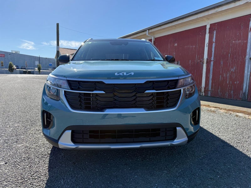 2026 Kia Seltos LX 2.0 (Two Tone) image 2