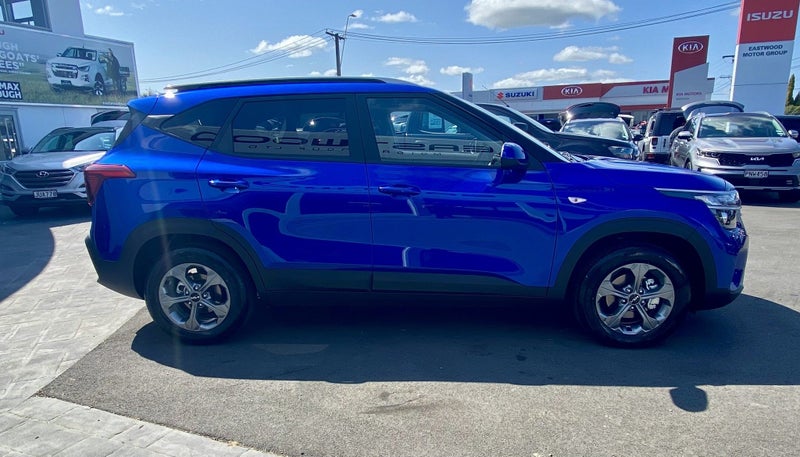 2026 Kia Seltos LX 2.0L auto image 5