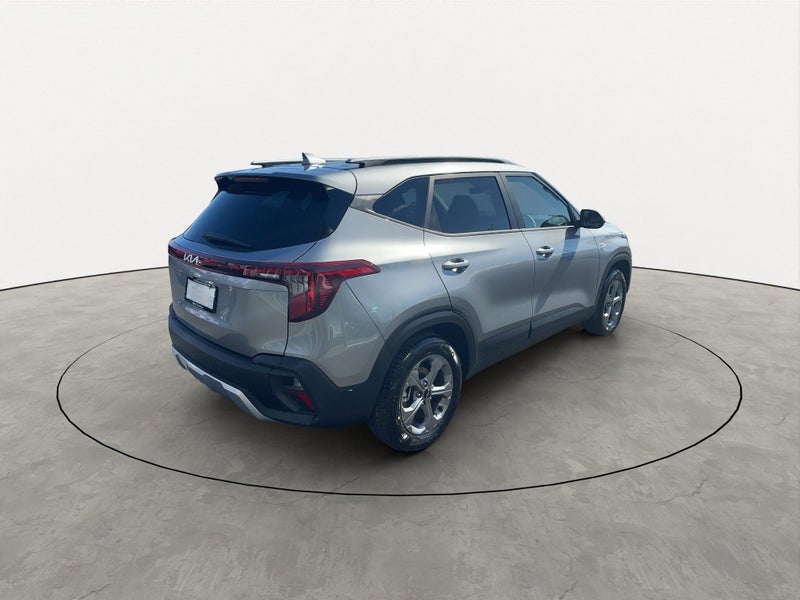 2026 Kia Seltos LX 2.0L Auto image 5