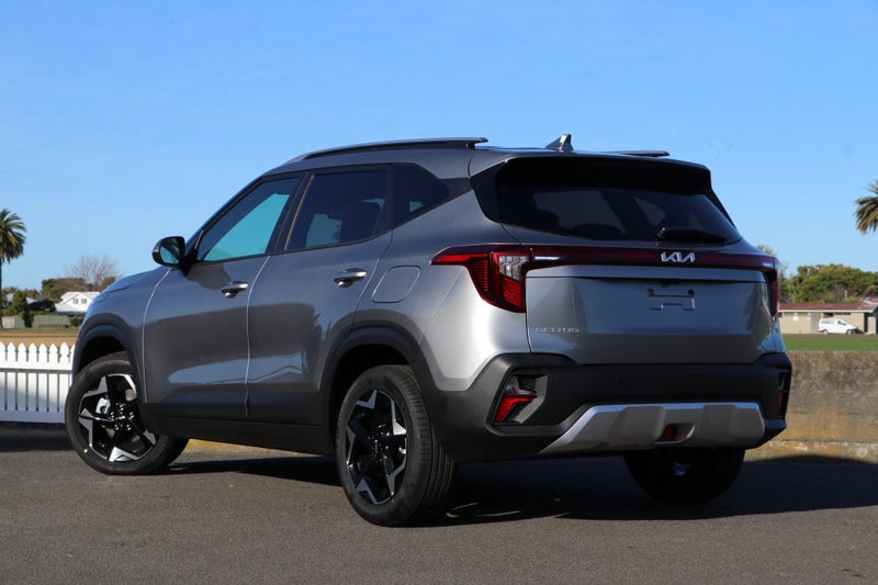 2026 Kia Seltos Lx+ 2.0L DOHC IVT image 2