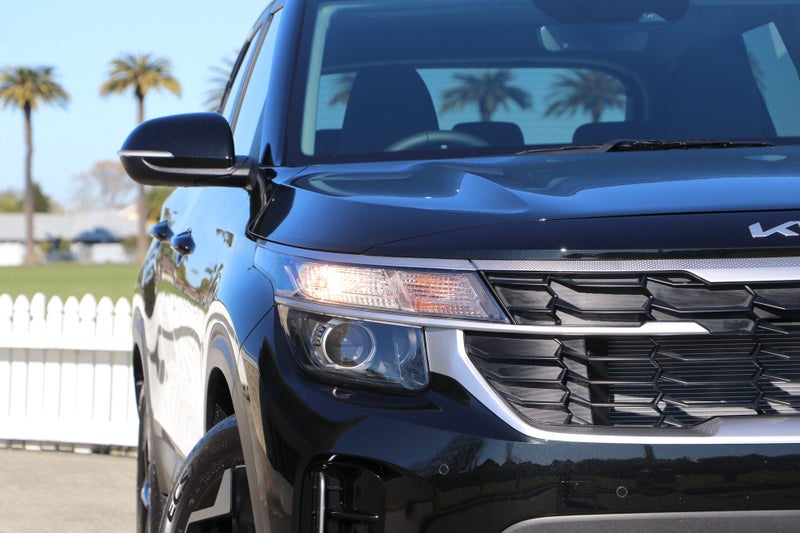 2026 Kia Seltos Lx+ 2.0L DOHC IVT image 5