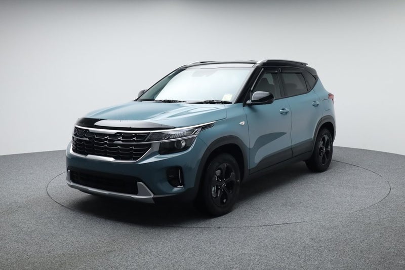 2026 Kia Seltos LX 2.0L DOHC IVT (2-Tone)** image 3