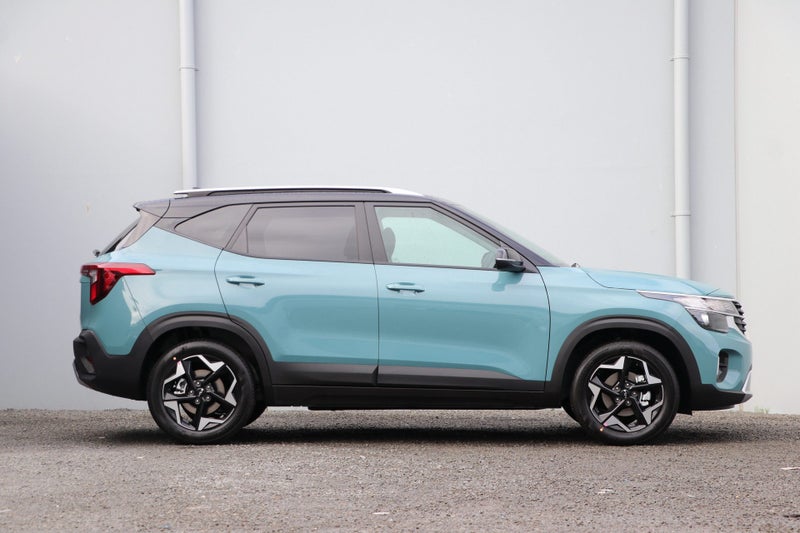 2026 Kia Seltos Lx+ 2.0L DOHC IVT image 3