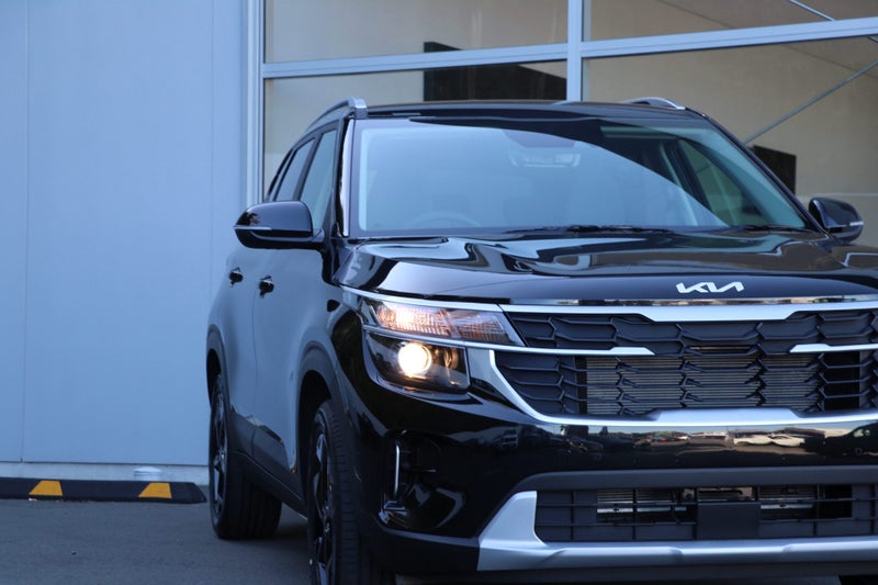 2026 Kia Seltos Lx+ 2.0L DOHC IVT image 5