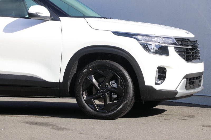 2026 Kia Seltos LX+ 2.0L DOHC IVT image 4