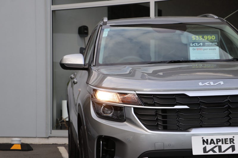 2026 Kia Seltos LX 2.0L DOHC IVT image 5