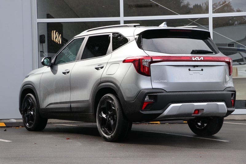 2026 Kia Seltos Lx+ 2.0L DOHC IVT image 2