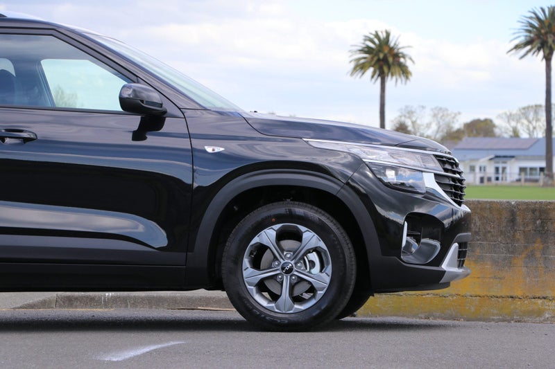 2026 Kia Seltos LX 2.0P image 4