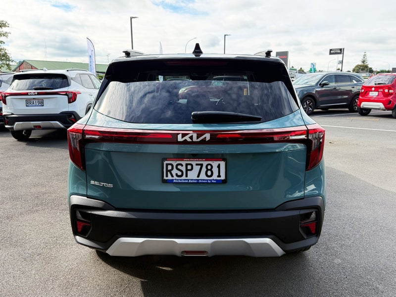 2026 Kia Seltos LX image 5