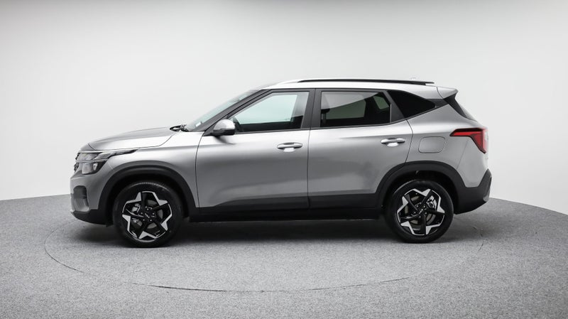 2026 Kia Seltos LX+ image 4